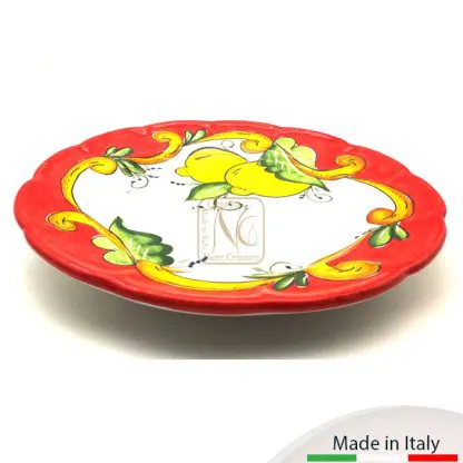 Piatto-da-tavolo-pianoDecoro-Limone-Barocco-rosso-416x416 Vari piatti piani, da tavola, con decoro limone-barocco e bordo rosso.